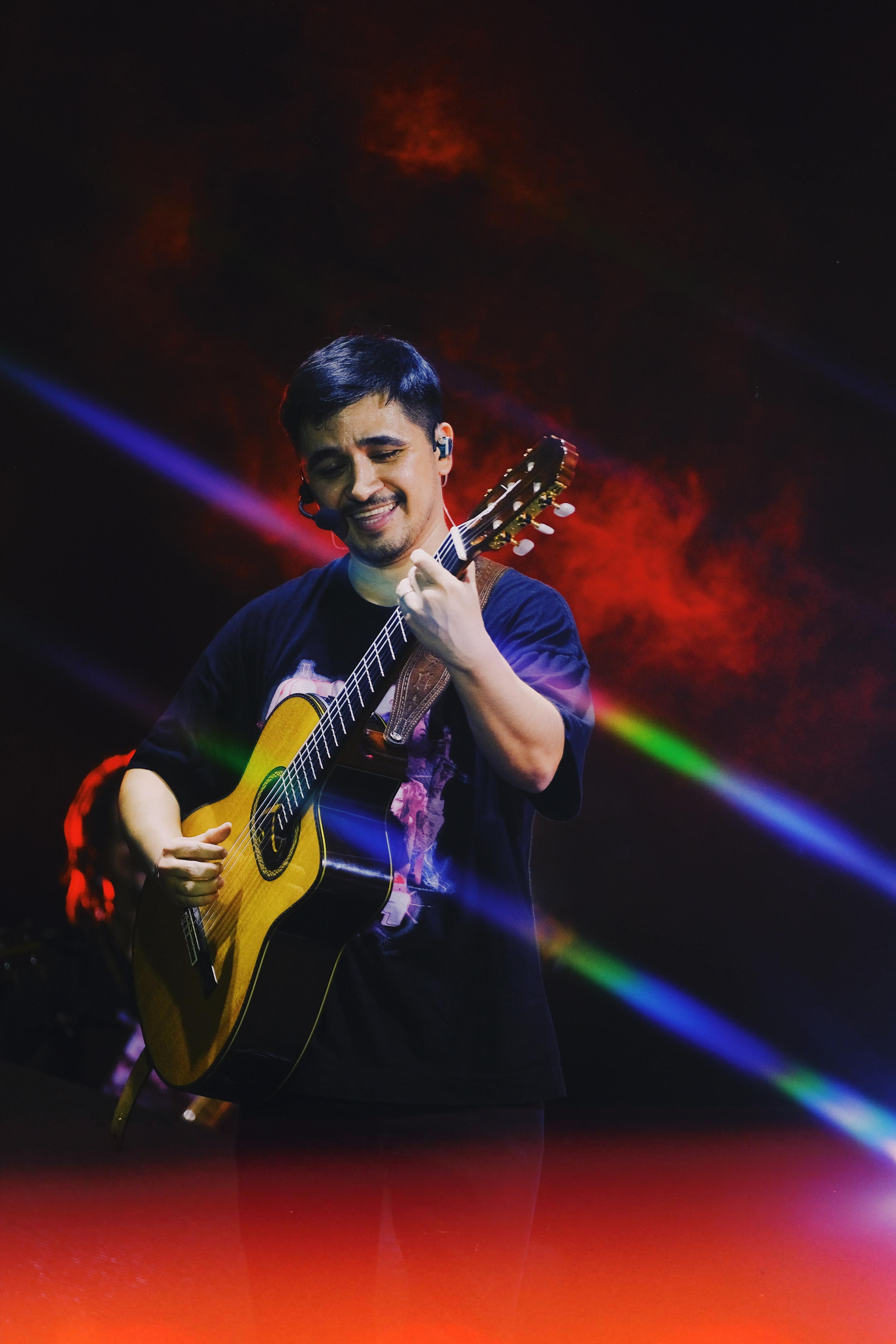 Carlos Jr com artistas